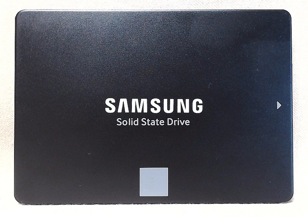 サムスン SSD 120GB V-NAND 850 MZ-7LN120 MLC MZ7LN128HAHQ 使用4708時間 ≪送料無料≫ Samsung SATA 600 ドライブ