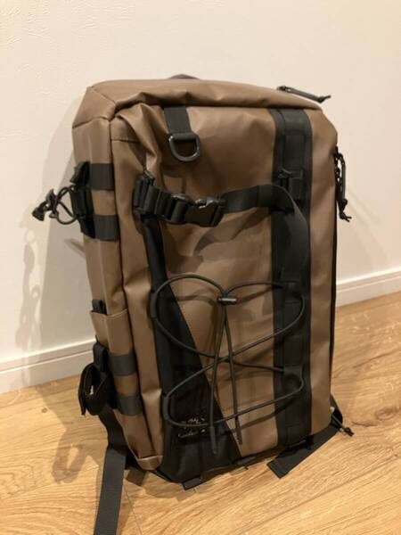 未使用 リーニア ケイマン ロッドホルダー付き LINHA MSB-28UM MILITARY BACKPACK THE CAIMAN バックパック おかっぱり バッグ リュック