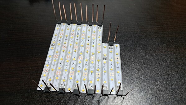 送料無料! 鉄道模型 nゲージ 電球色 LED led 室内灯 新幹線用 10本+予備2本セット E5系 H5系 はやぶさ はやて やまびこ なすの(1)