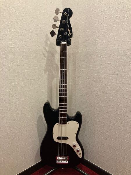 中古美品 Squier Musicmaster Bass Black Vistaシリーズ スクワイア ミュージックマスター ベース ショートスケール