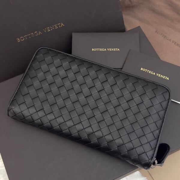 ☆新品級☆RFID内蔵 BOTTEGA VENETA ボッテガヴェネタ イントレチャート 財布 ピッコロ ラウンドファスナー