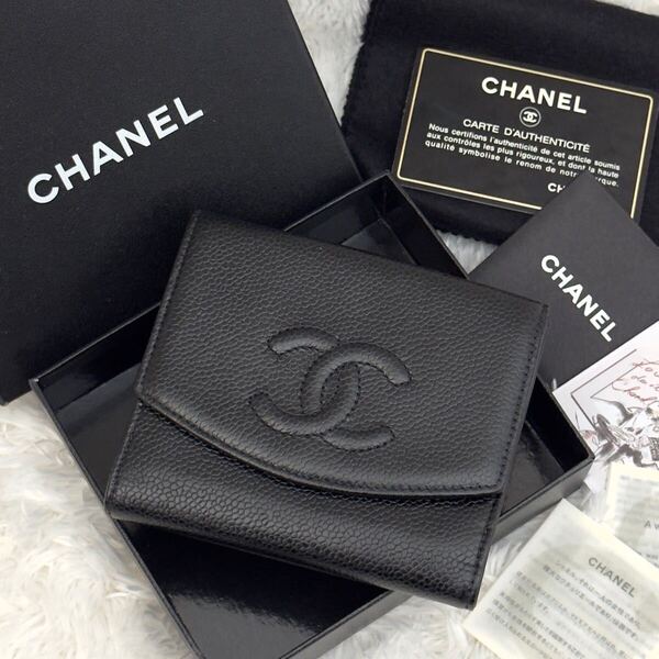 ☆極上美品☆CHANEL シャネル キャビアスキン 二つ折り ブラック 財布 Wホック ココマーク ギャランティーカード