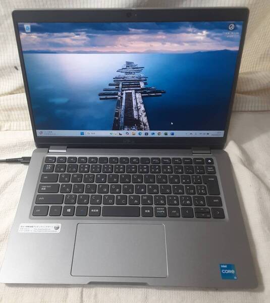 Gen11Corei3中古ノート / Dell Latitude 5320 / Core i3-1125G4@2.00GHz / メモリ8GB / NVMe SSD-256GB / Windows 11 Pro / Office2024