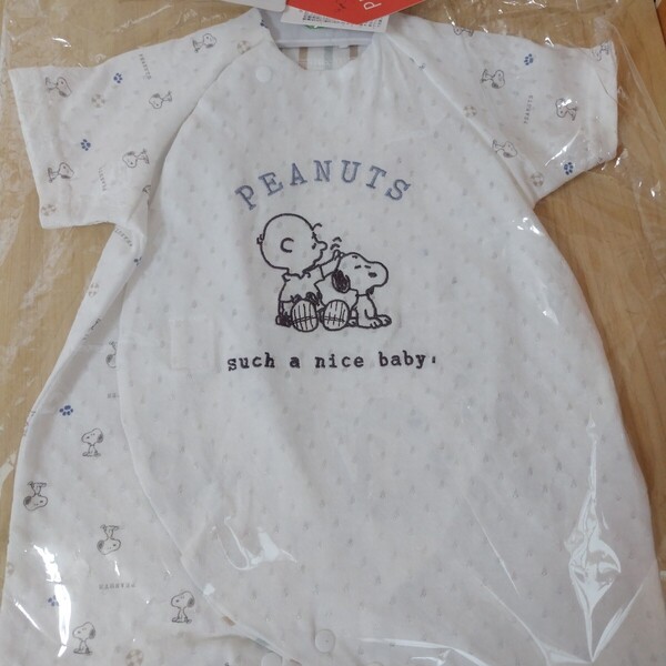 ベビー ロンパース スヌーピー ピーナッツ 半袖 プレオール 60〜70cm(男の子 女の子)ベビー服 綿95% タグ付 出産準備 ☆未使用☆