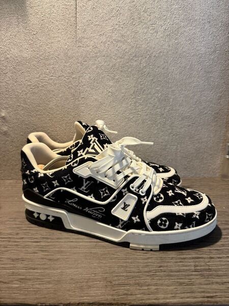2023SS LOUIS VUITTON ルイヴィトン LVトレイナー ライン ベルテット モノグラム スニーカーGO0213 size8 【定価189.200円】920301値下げ可