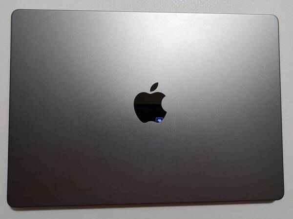 ★動作確認済★Macbook Pro 14インチ2021年 A2442モデル用液晶画面トップカバー スペースグレー色