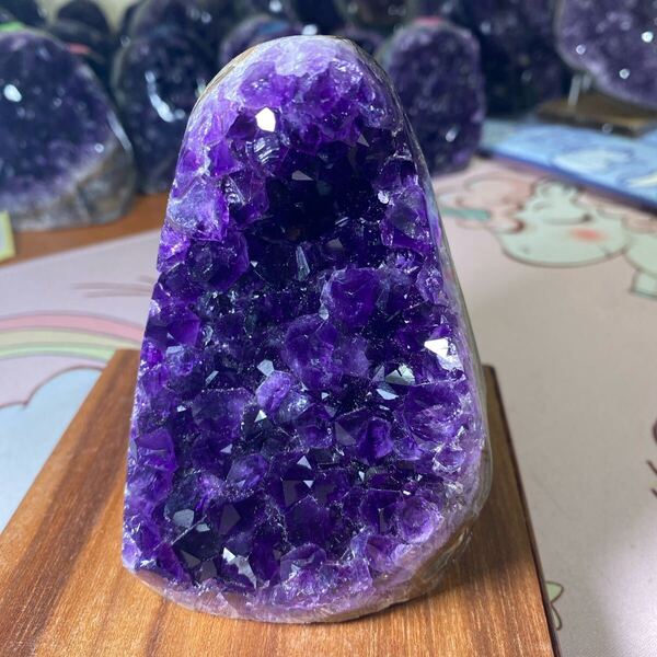 【極上】ウルグアイ産A A A級アメジストクラスター(幸運水晶)超美しい 紫水晶 原石