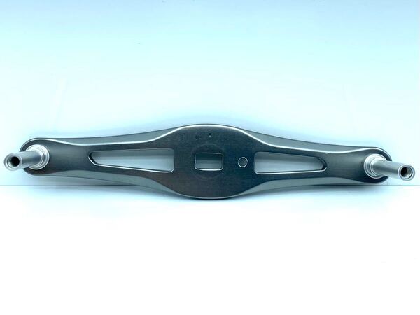 20 メタニウム XG 純正90mm ハンドル 左右兼用 ①