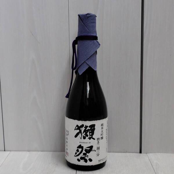 【 送料無料 】 未開栓 ◆ 旭酒造 獺祭 純米大吟醸 磨き二割三分 720ml 清酒 日本酒 15% お酒 山口県 岩国市 DASSAI 23 製造 2024.04