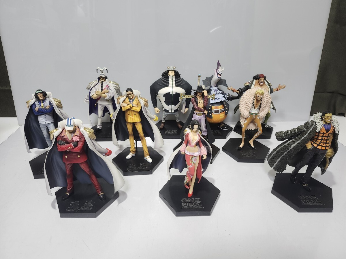 Yahoo!オークション -「ワンピース フィギュア海軍大将」の落札