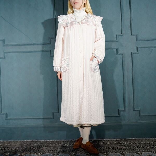 *SPECIAL ITEM* USA VINTAGE King Whale FRILL DESIGN NIGHTY DRESS QUILTING COAT/アメリカ古着花柄ナイティドレスキルティングコート