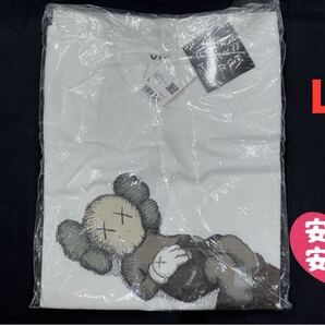 L☆新品未使用☆UNIQLO ×KAWS UTユニクロ×カウズ コラボ