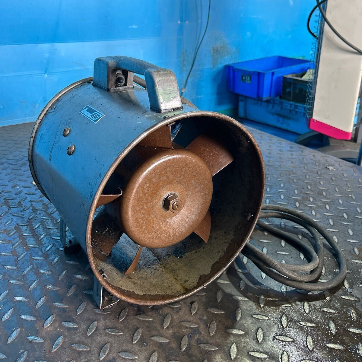 〇サンキ 送風機 PF-281Y ポータブルファン【所沢店】 - メルカリ