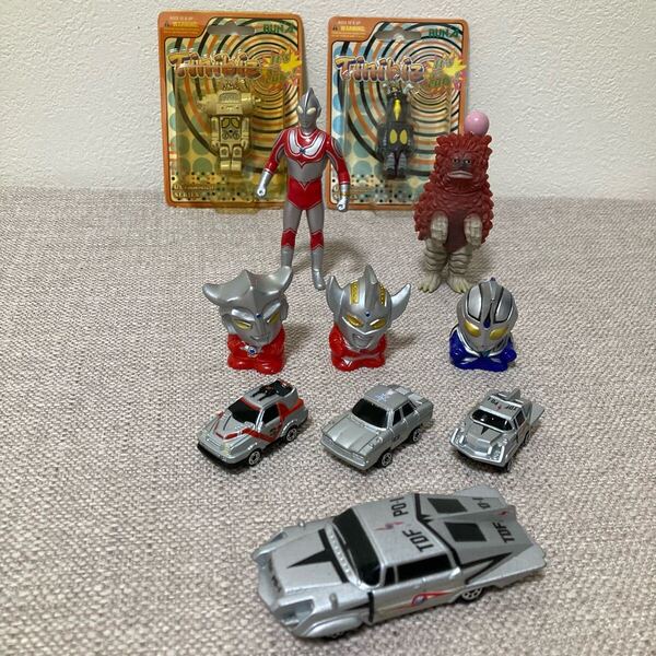 '当時物 バンダイミニウルトラマングッズ11個セットミニカーソフビフィギュア指人形キーチェーン円谷プロ BANDAI。