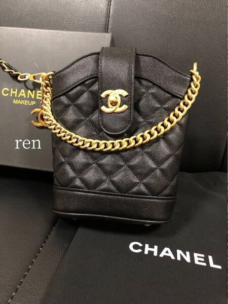 新品 シャネル ノベルティ CHANEL ショルダーバッグ ゴールドチェーン ミニバッグ ブラック 箱なし 斜め掛け
