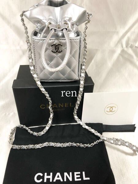 新品 CHANEL シャネル ノベルティ ショルダーバッグ ショルダーポシェット ミニバッグ シルバー
