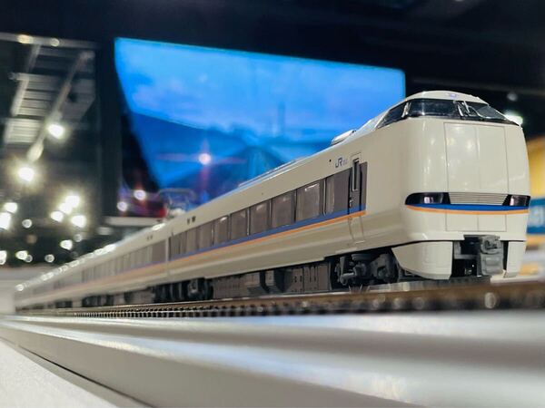 【TOMIX・HO】683系0番台しらさぎ色6両セット