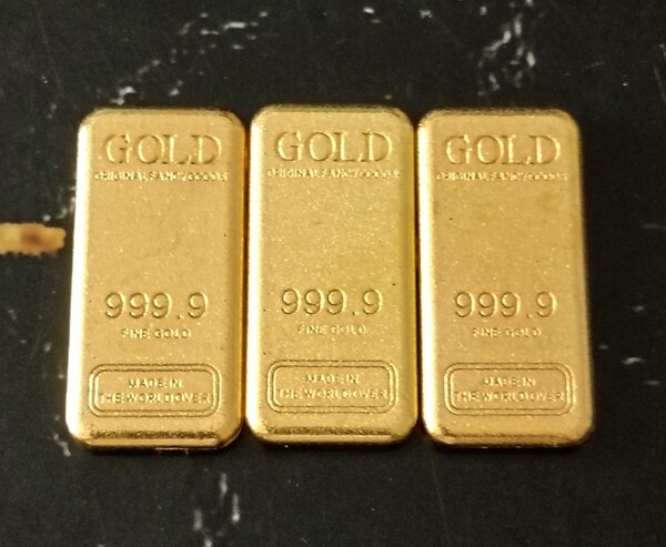 3枚セット 小型インゴット 金塊 ゴールドバー GOLD 金塊 金塊 999.9 コレクション