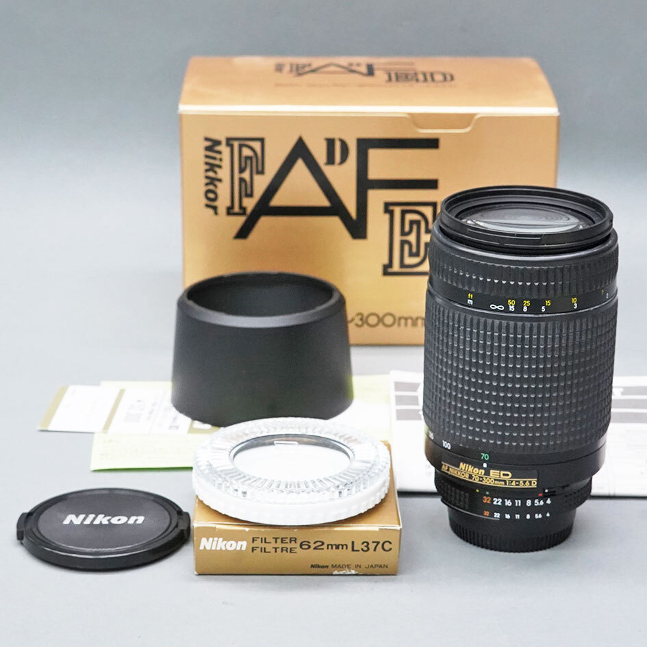 Nikon Nikkor Ai-S ED 300mm f/4.5 レンズ(良品) Nikon Nikkor Ai-S ED 300mm f/4.5 レンズ(良品) Amazon.co.jp