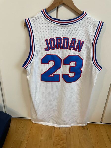 稀少レア 美品 TUNE SQUAD ユニフォーム XL マイケルジョーダン23 NBA ワーナーブロス 映画 シカゴブルズ