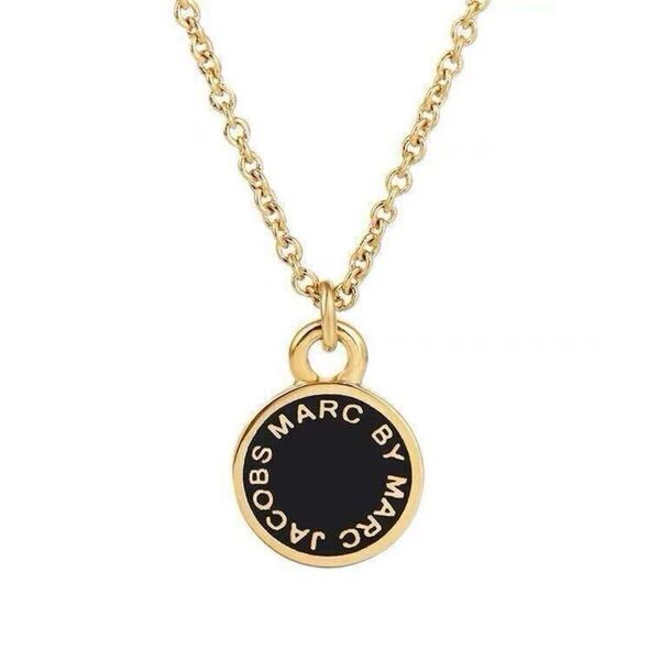 新品未使用 MARC BY MARC JACOBS マークバイマークジェイコブス ネックレス アクセ ペンダント ゴールドxブラック