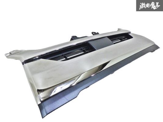 ハイエース ワイド 7型 ダークプライム2 純正グリル ハイエース7型ワイドバン ダークプライム 純正メッキグリル