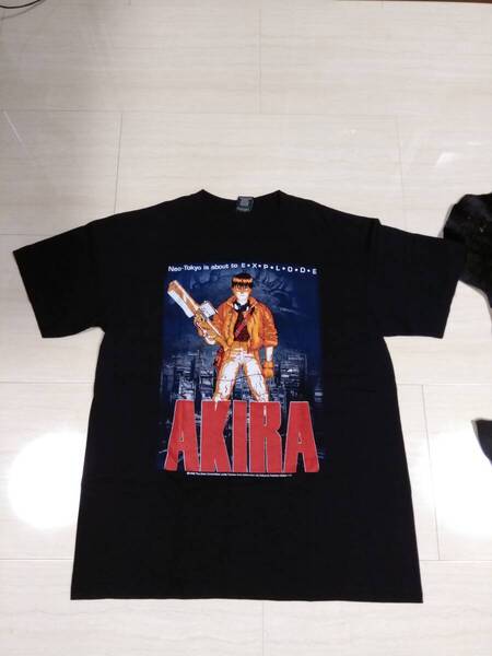 akira Tシャツ 黒 ブラック XL ビンテージ調 リプリント アキラ USA製 Holoubek ホロベック アニメ 漫画 大友克洋