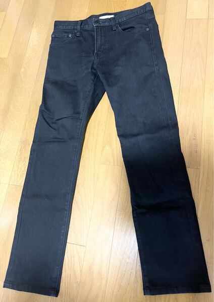 【送料無料・即決】ユニクロ ジーンズ デニム ジーパン パンツ 28(70cm)UNIQLO UJ 342-0BA-12B