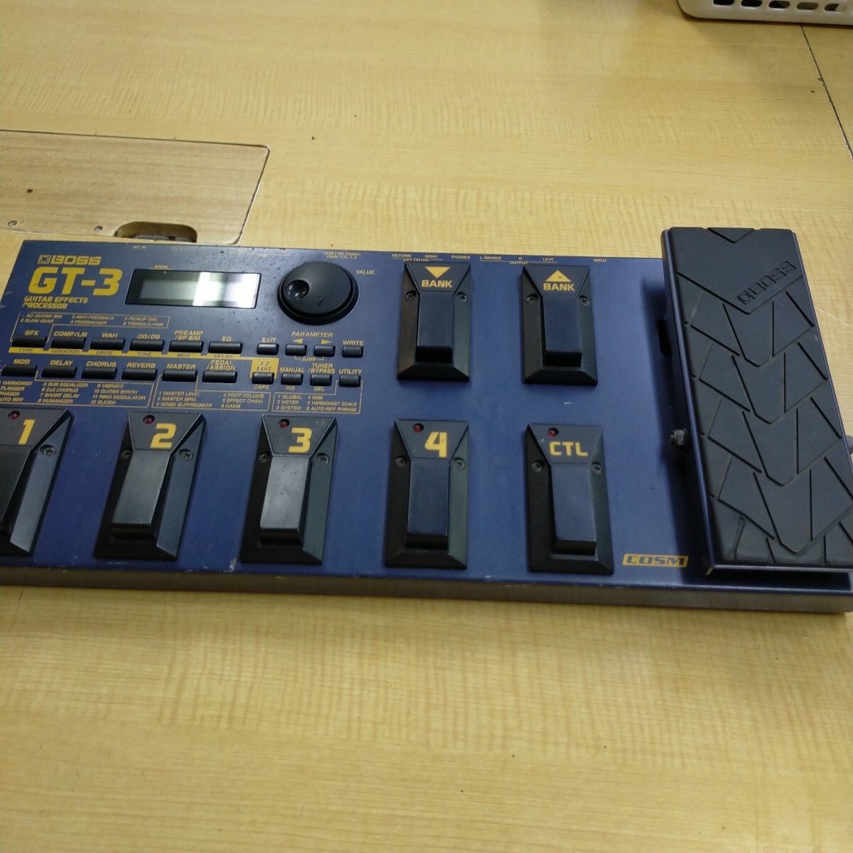 Amazon.co.jp: BOSS ボス ギター用マルチエフェクター GT-3
