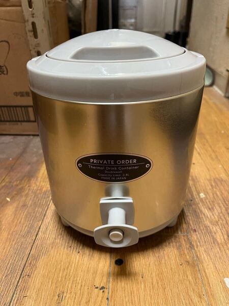 ☆美品☆ ウォータージャグ☆ アウトドア☆2.8リッター☆即決送料無料☆