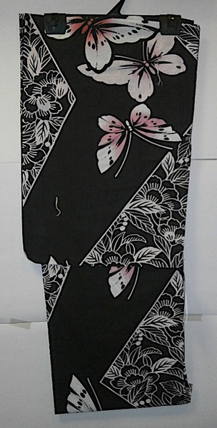 ★新品 高級 女物/仕立て上がり 浴衣/ゆかた 黒地 14