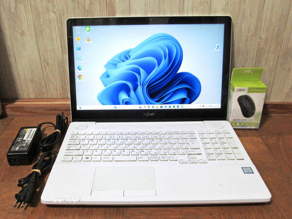 ★タッチパネル搭載★新品SSD 1,000GB★Intel Core i7-7700HQ★メモリ16GB★Microsoft Office Pro Plus 2021★Windows 11 Pro★AH77/B1★