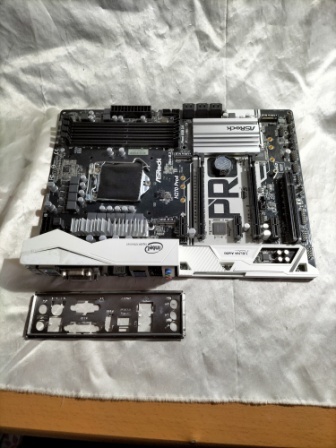 ★ ASROCK H270 PRO4 LGA1151 H270 ATX●マザーボード②
