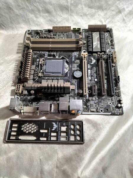 ★ASUS GRYPHON Z97 LGA1150 Z97 MATXマザ●マザーボード
