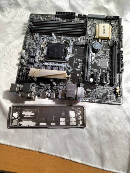 ★ ASUS Z170M-PLUS LGA1151 Z170 MATX●マザーボード