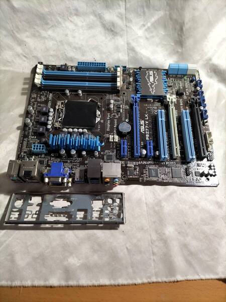 ★ ASUS P8Z77-V LK LGA1155 Z77 ATX●マザーボード