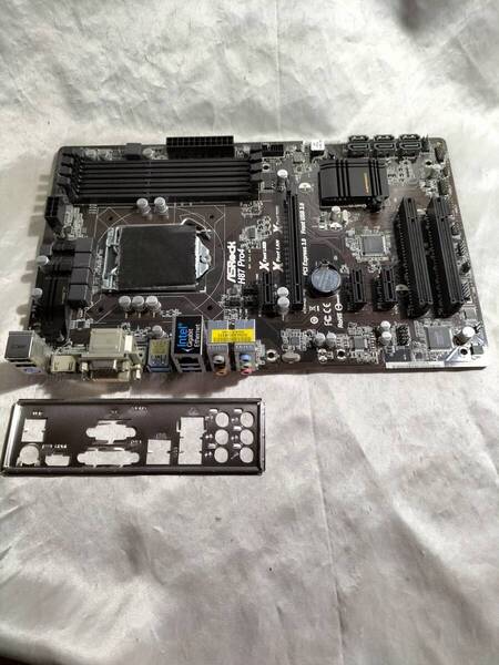★ASROCK H87 PRO4 LGA1150 H87 ATXマザ●マザーボード