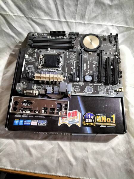 ★ASUS H97-PLUS LGA1150 H97 ATXマザ●マザーボード
