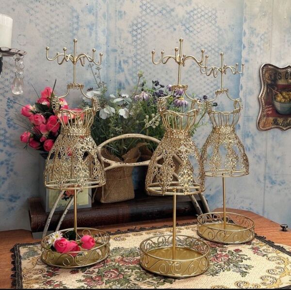 アンティーク雑貨トルソー型 アクセサリースタンド(a)dress/gold#店舗什器#インテリア装飾小物