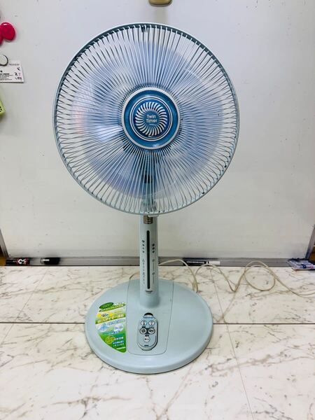 TOSHIBA東芝 電化製品 扇風機 首振り 動作品 リビング扇 30cm