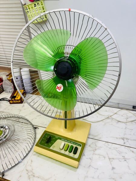 MITSUBISHI 三菱 電化製品 扇風機 首振り 動作品 リビング扇 30cm 寝室 卓上
