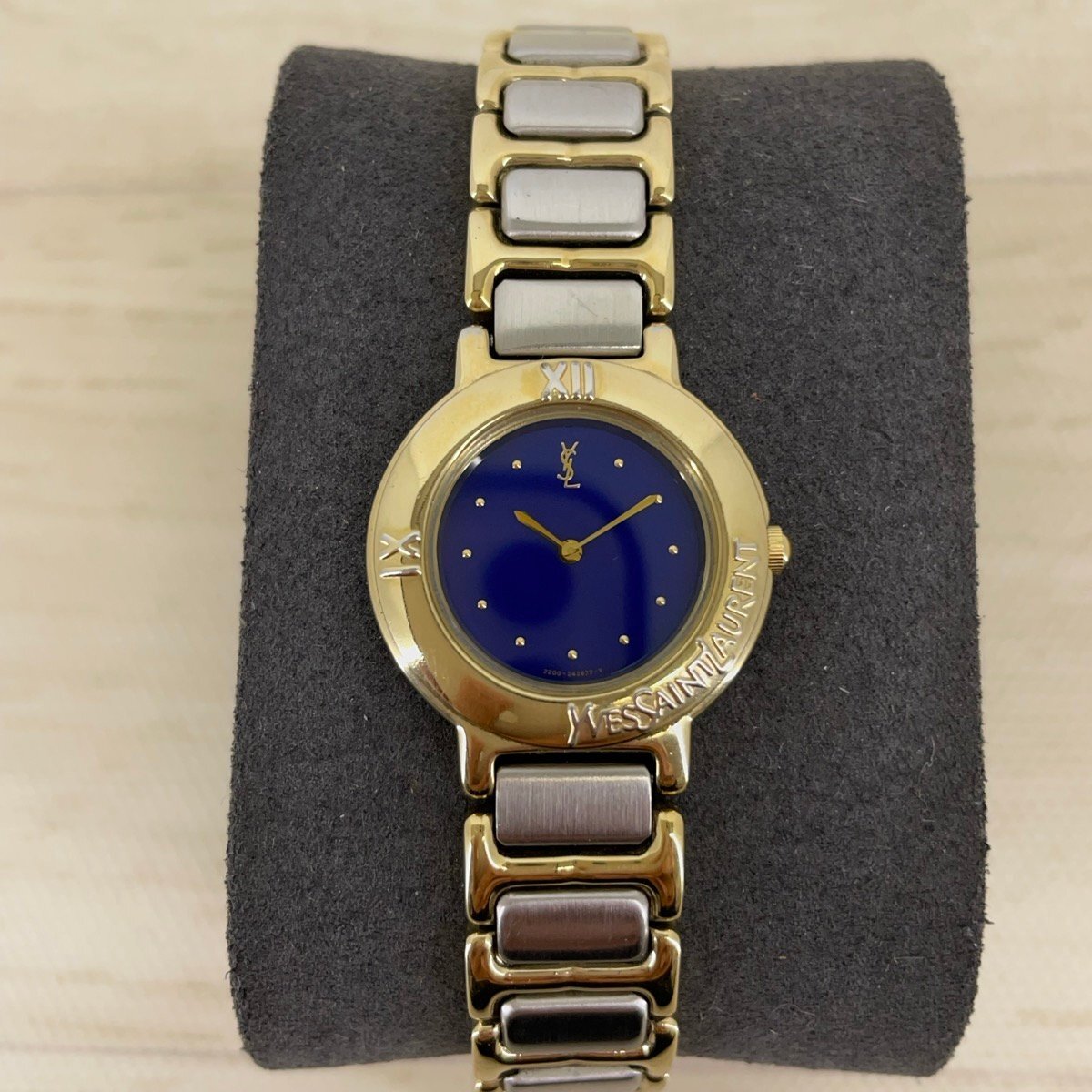 新品電池】YVES SAINT LAURENT 腕時計 ゴールド YSL