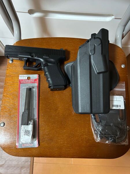 東京マルイ ガスガン Glock19 gen.4 & 実物サファリンドALSホルスター