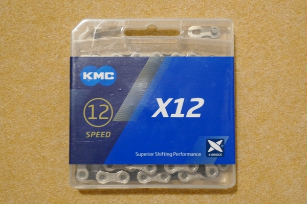 KMC X12 12速 チェーン ブラック/シルバー 126リンク