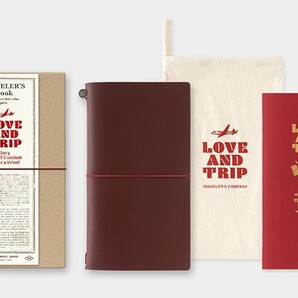 トラベラーズノート レギュラーサイズ LOVE AND TRIP レッド