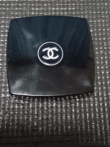 シャネル CHANEL キャトル アイシャドウ コスメ ココマーク 手鏡 コンパクトミラー チーク フェイスカラー アイカラー リップカラー
