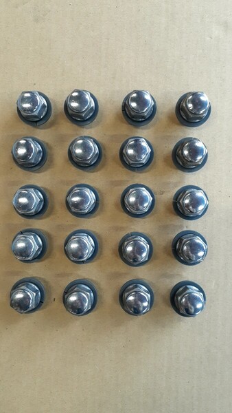 ホイールナット ホンダ純正 メッキ M12×P1.5 19HEX 球面座 袋 ワッシャー付き ホイールキャップ共締め用 中古品 20個セット