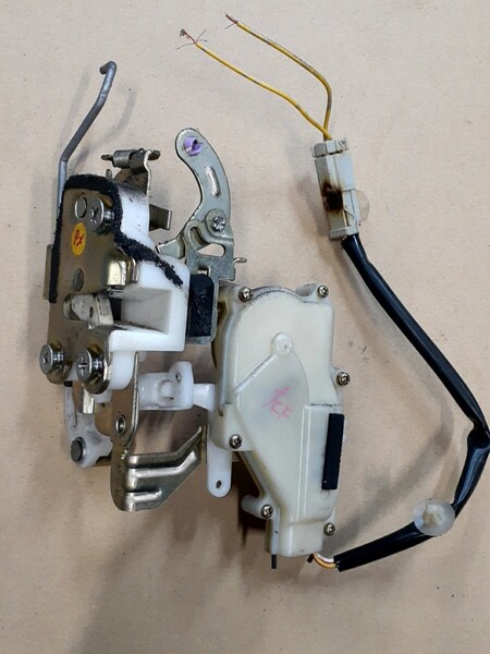 HM1 バモス 左 フロント ドアロック ソレノイド アクチュエーター ホンダ 72150-S3A-J02 72155-S3A-003