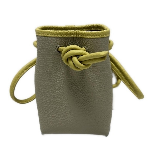 エ*カ様 極美品！ヴァジックバケットバッグ エ*カ様 極美品！ヴァジックバケットバッグ - メルカリ