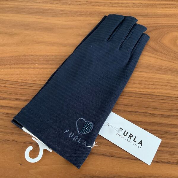 FURLA フルラ UV手袋 指先なし ネイビー ブランド手袋 日本製 ハート柄刺繍
